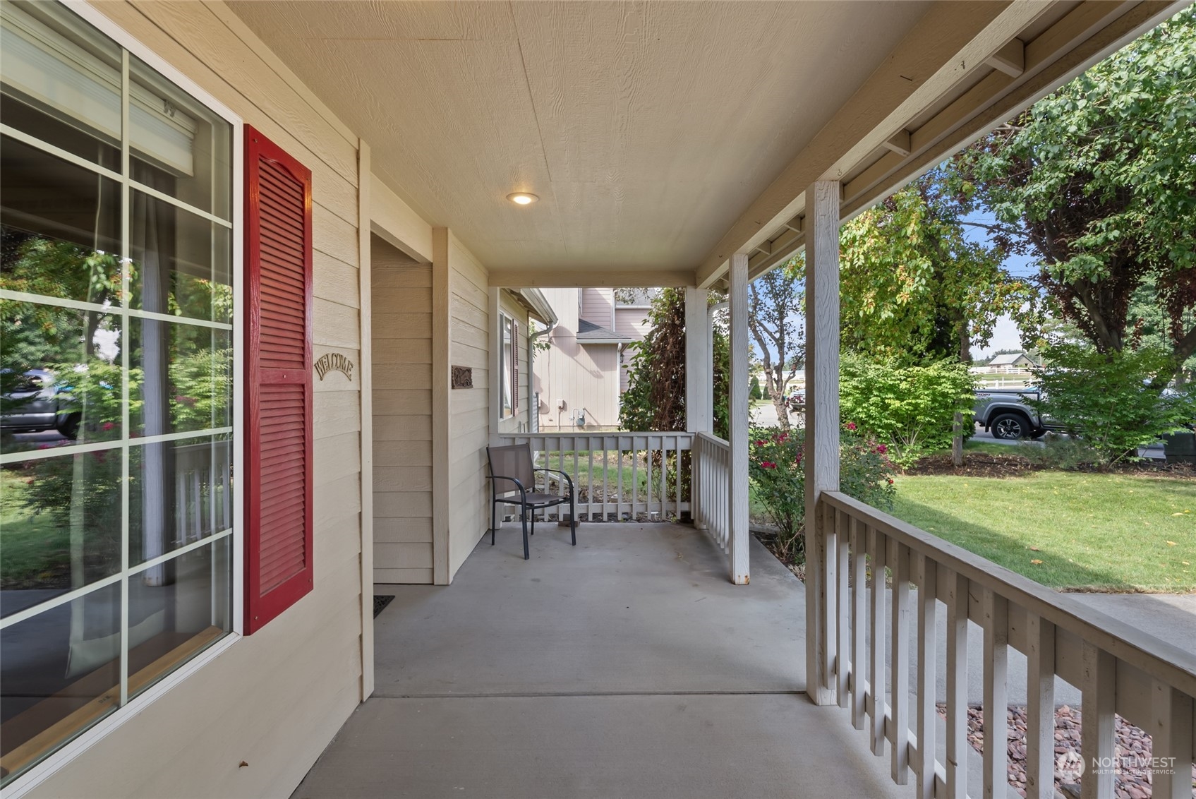 47 NE Mulberry Court