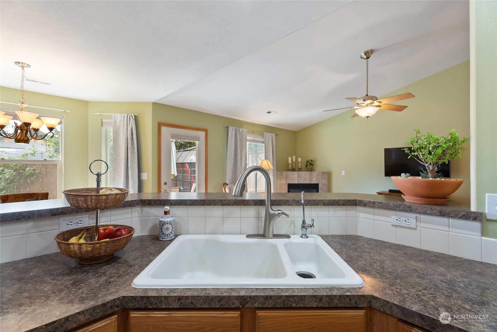 47 NE Mulberry Court