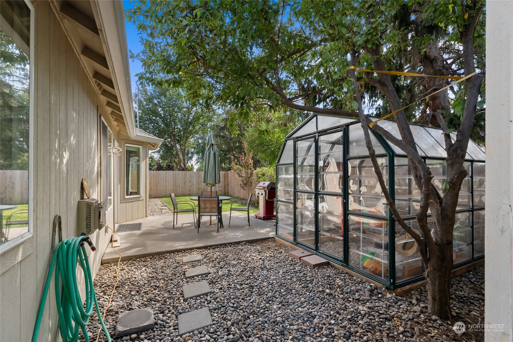 47 NE Mulberry Court