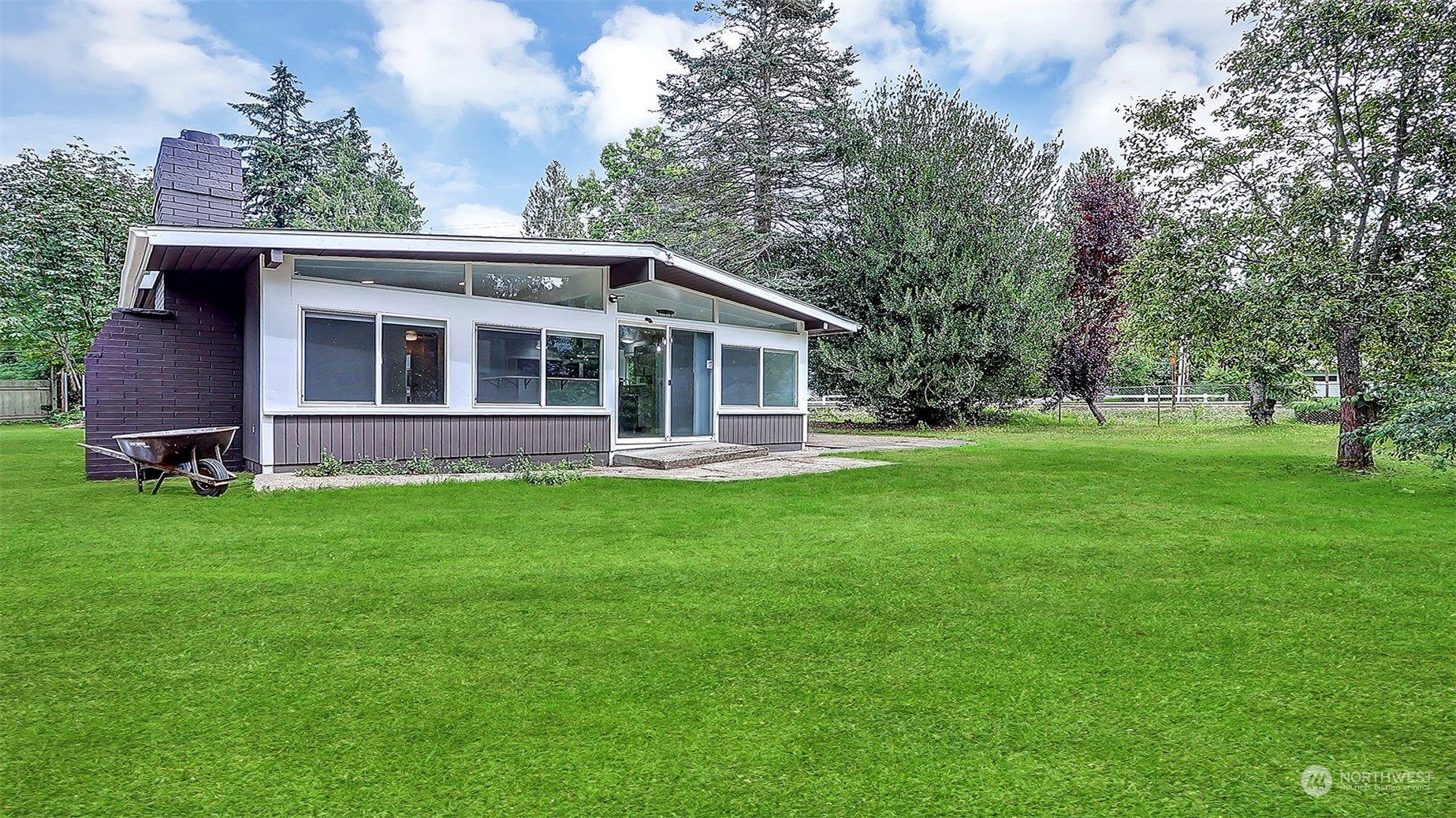 30505 21st Avenue SW