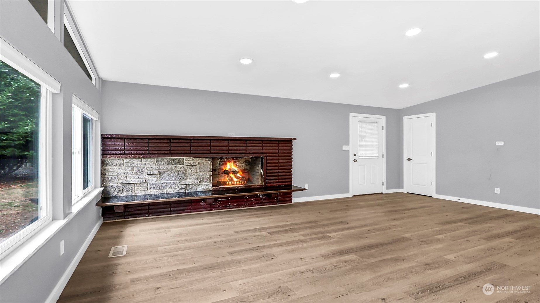 30505 21st Avenue SW