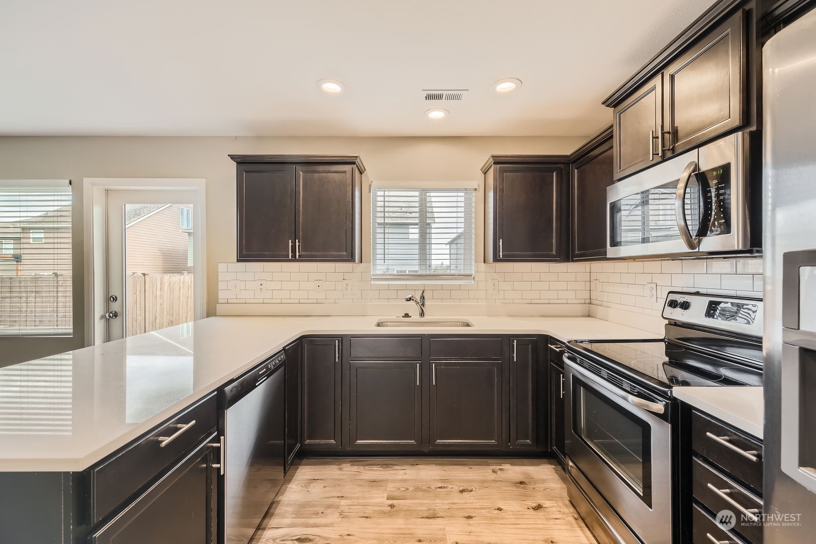 10545 190th Street E