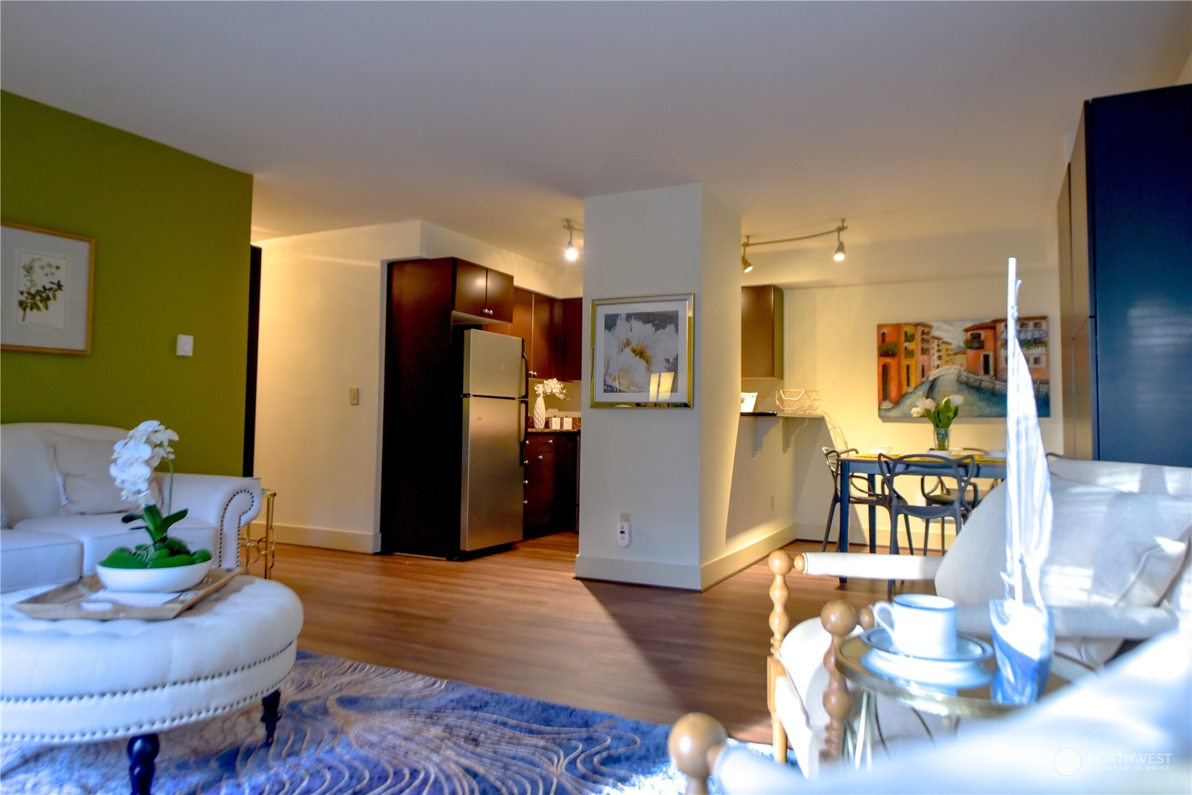 120 NW 39 Street #101