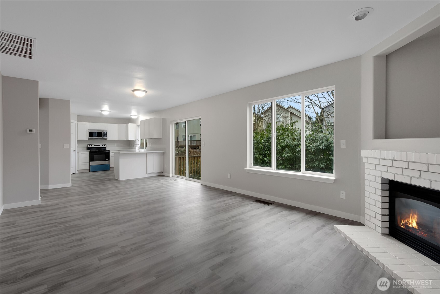 8824 161st Street Ct E