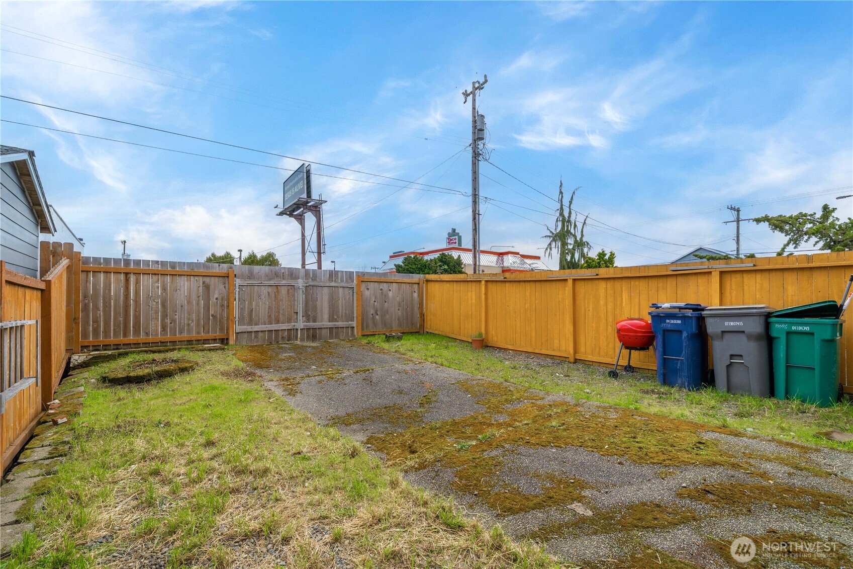 10046 17th Avenue SW