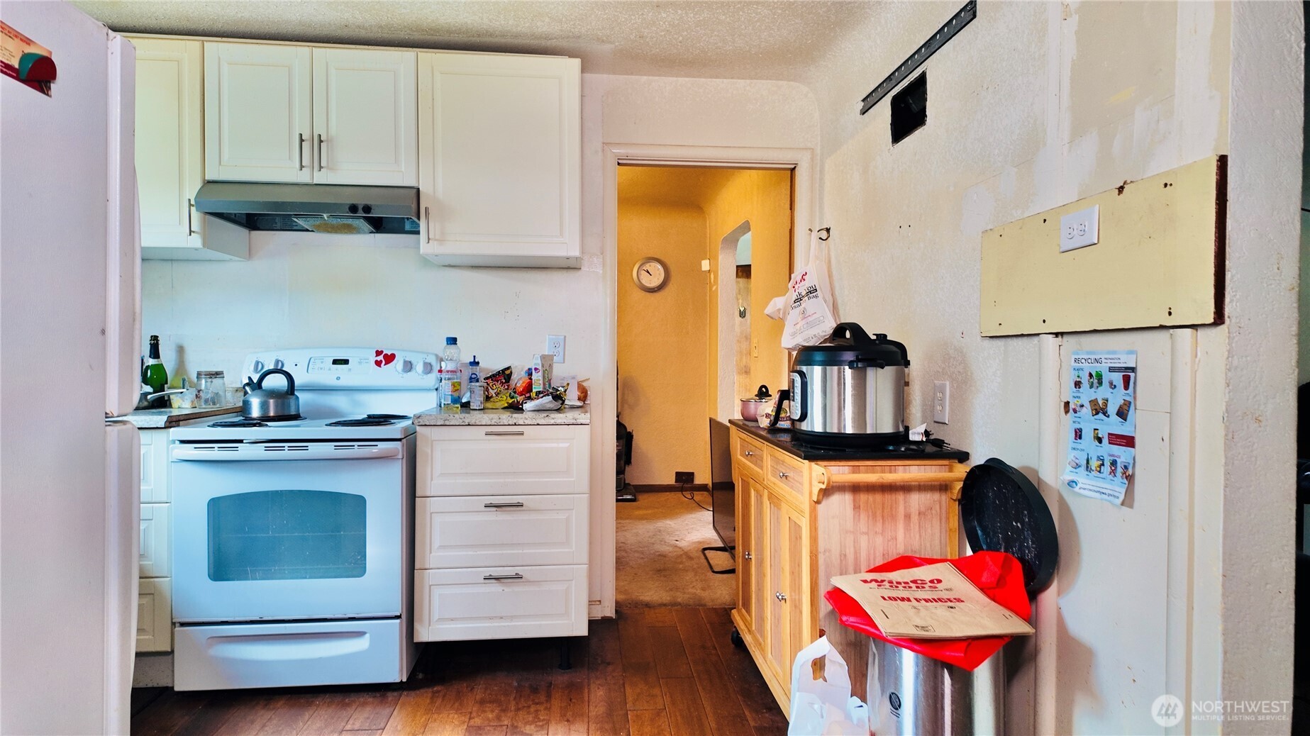 723 Violet Meadow Street S