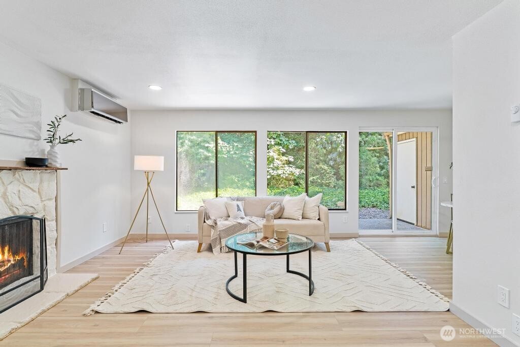 1800 Grant Avenue S Unit: G2