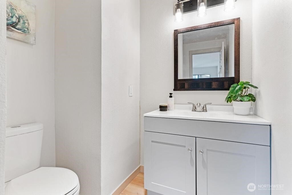 1800 Grant Avenue S Unit: G2