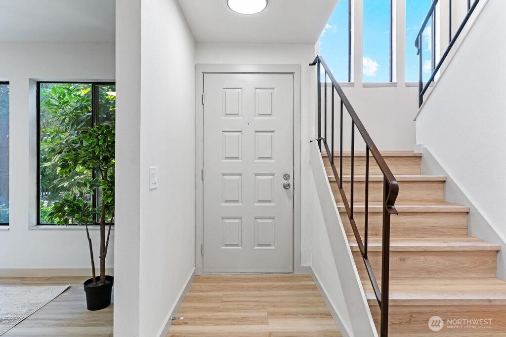 1800 Grant Avenue S Unit: G2