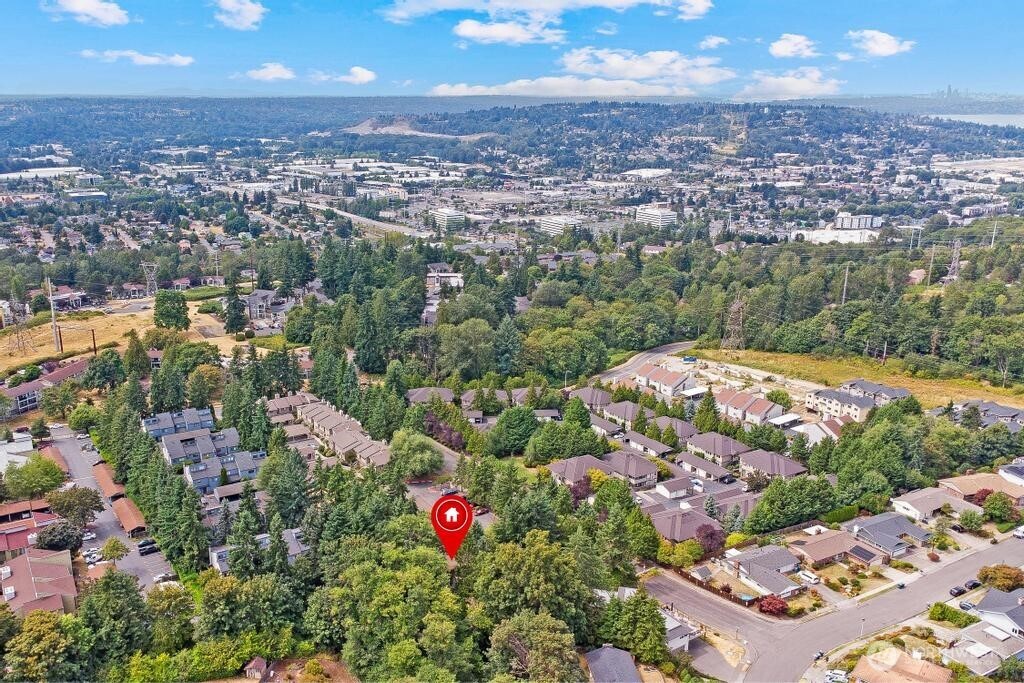 1800 Grant Avenue S Unit: G2