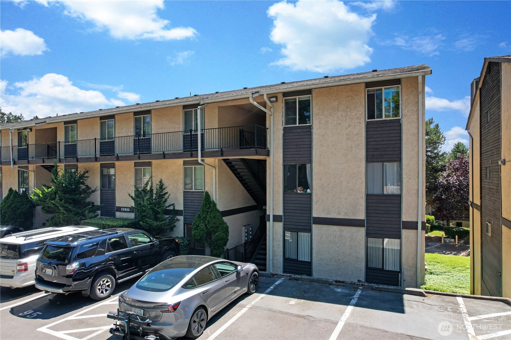 12611 NE 145th Place Unit: H85