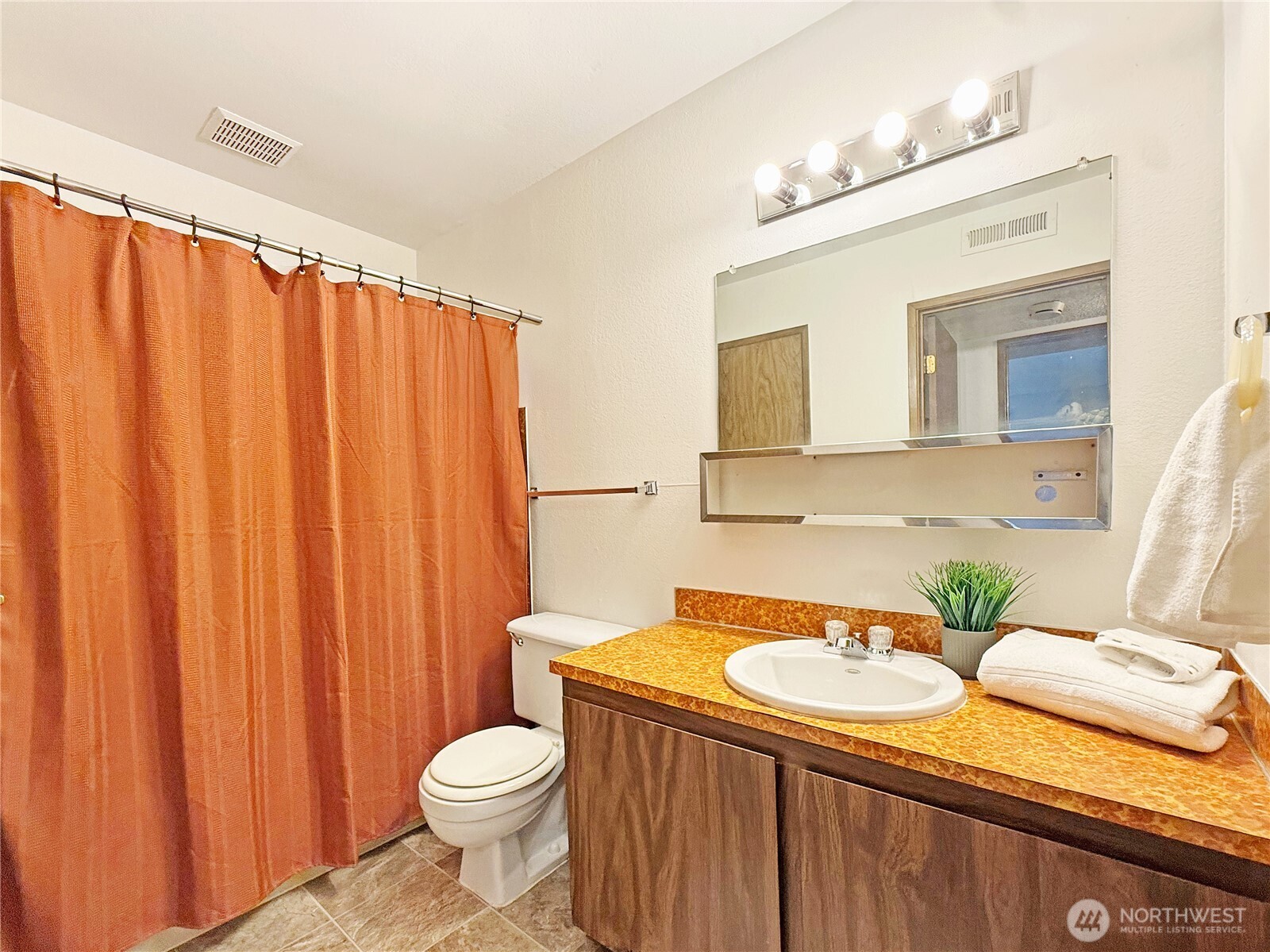 12611 NE 145th Place Unit: H85