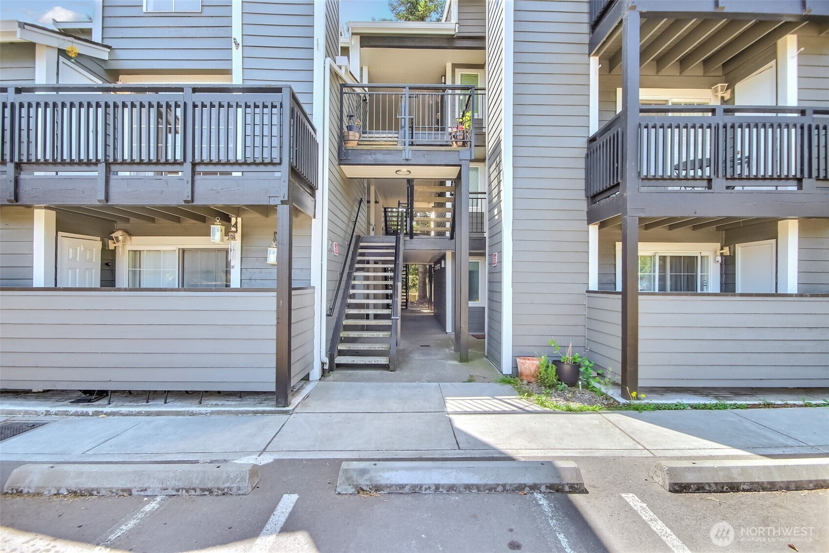 22810 30th Avenue S Unit: C205