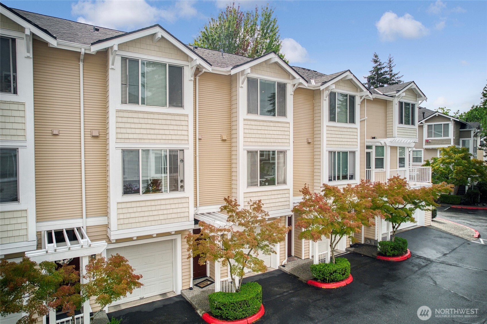 16232 118th Lane NE Unit: 1-4