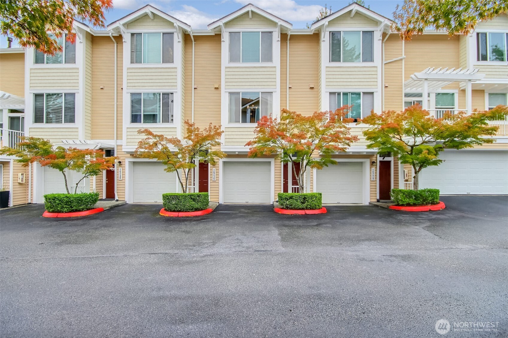 16232 118th Lane NE Unit: 1-4