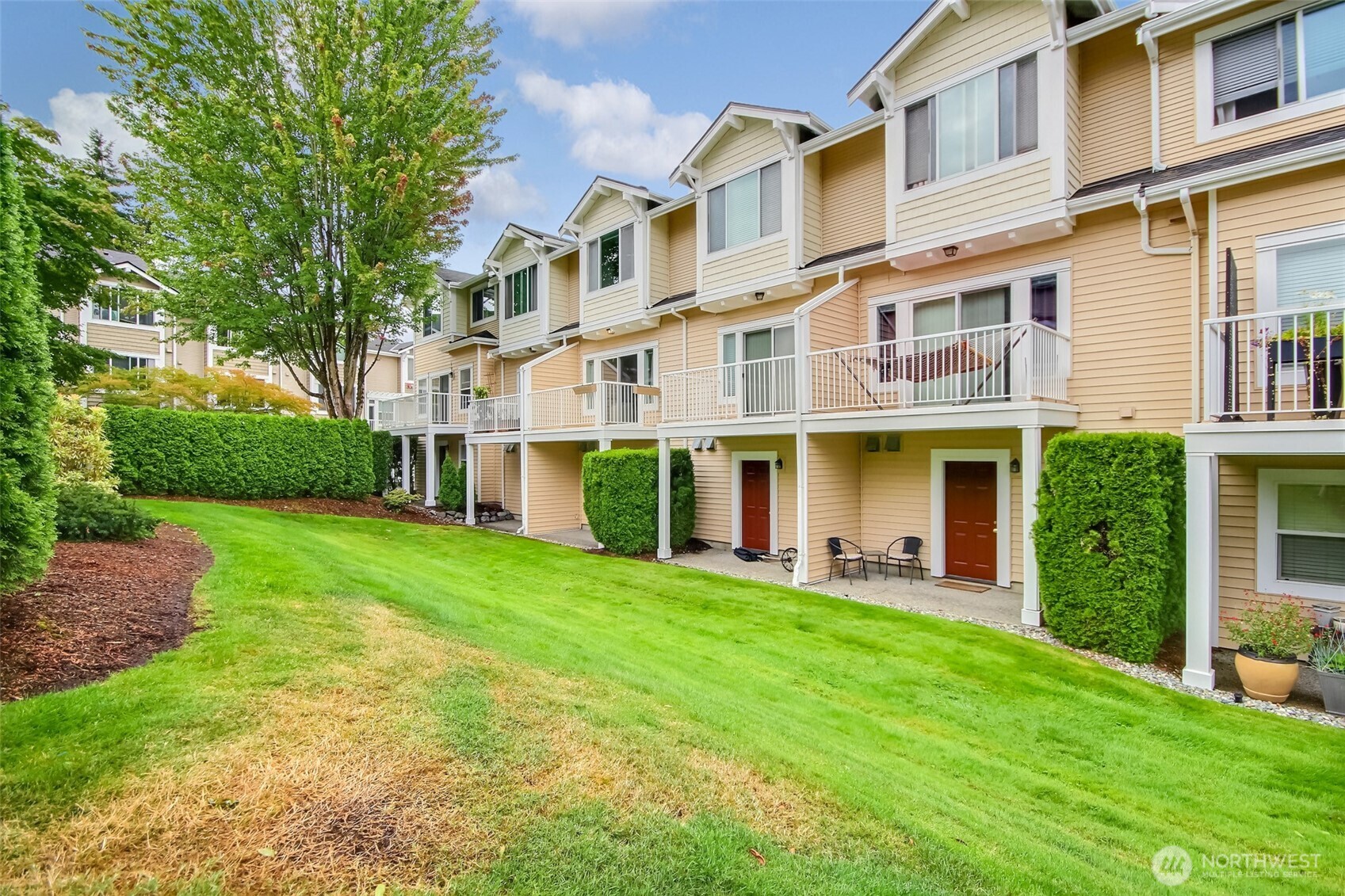 16232 118th Lane NE Unit: 1-4