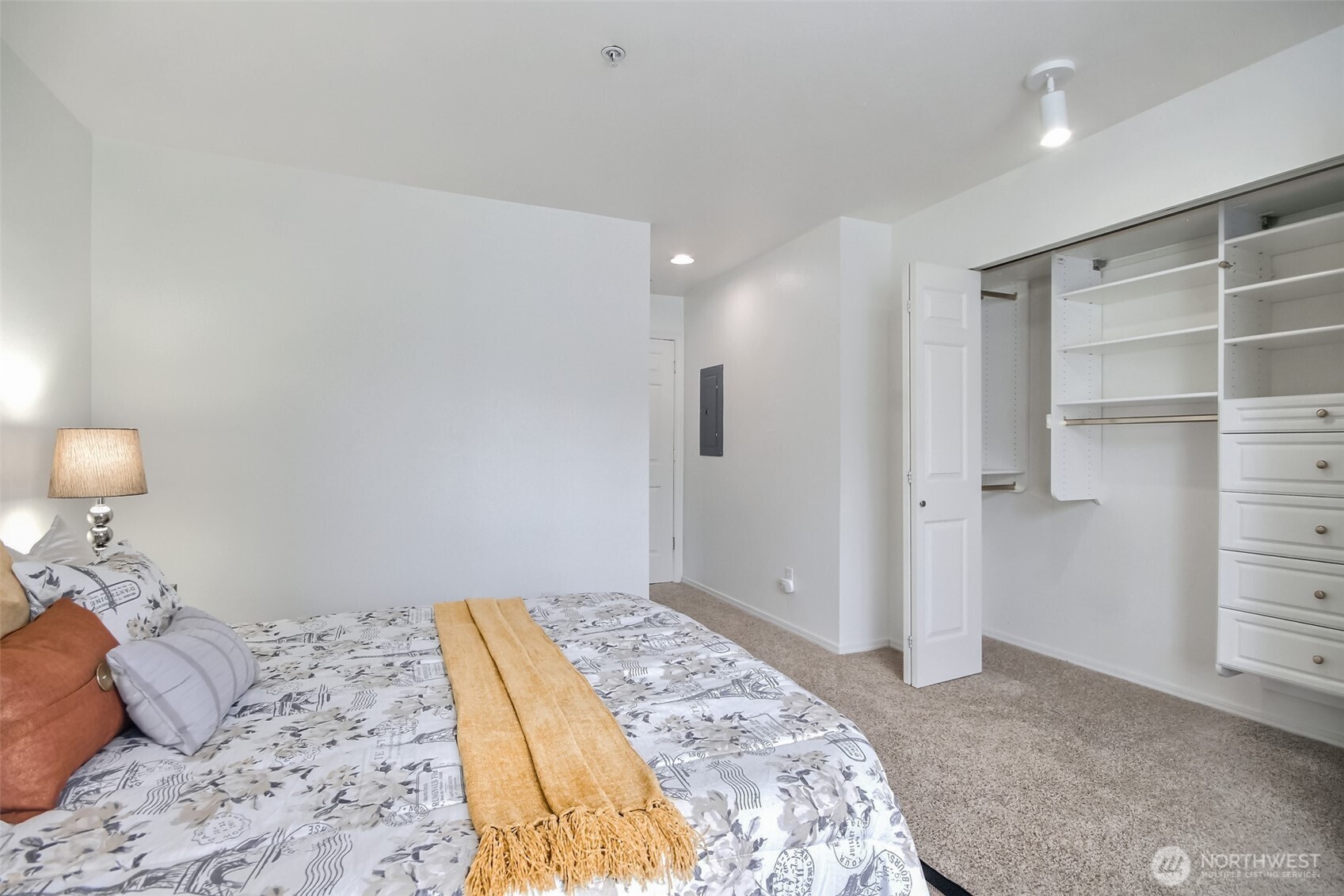 16232 118th Lane NE Unit: 1-4