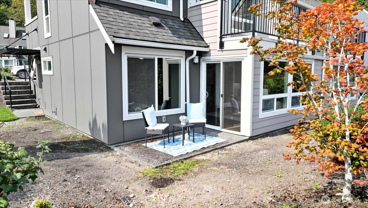 24736 45th Place S Unit: 5-D2