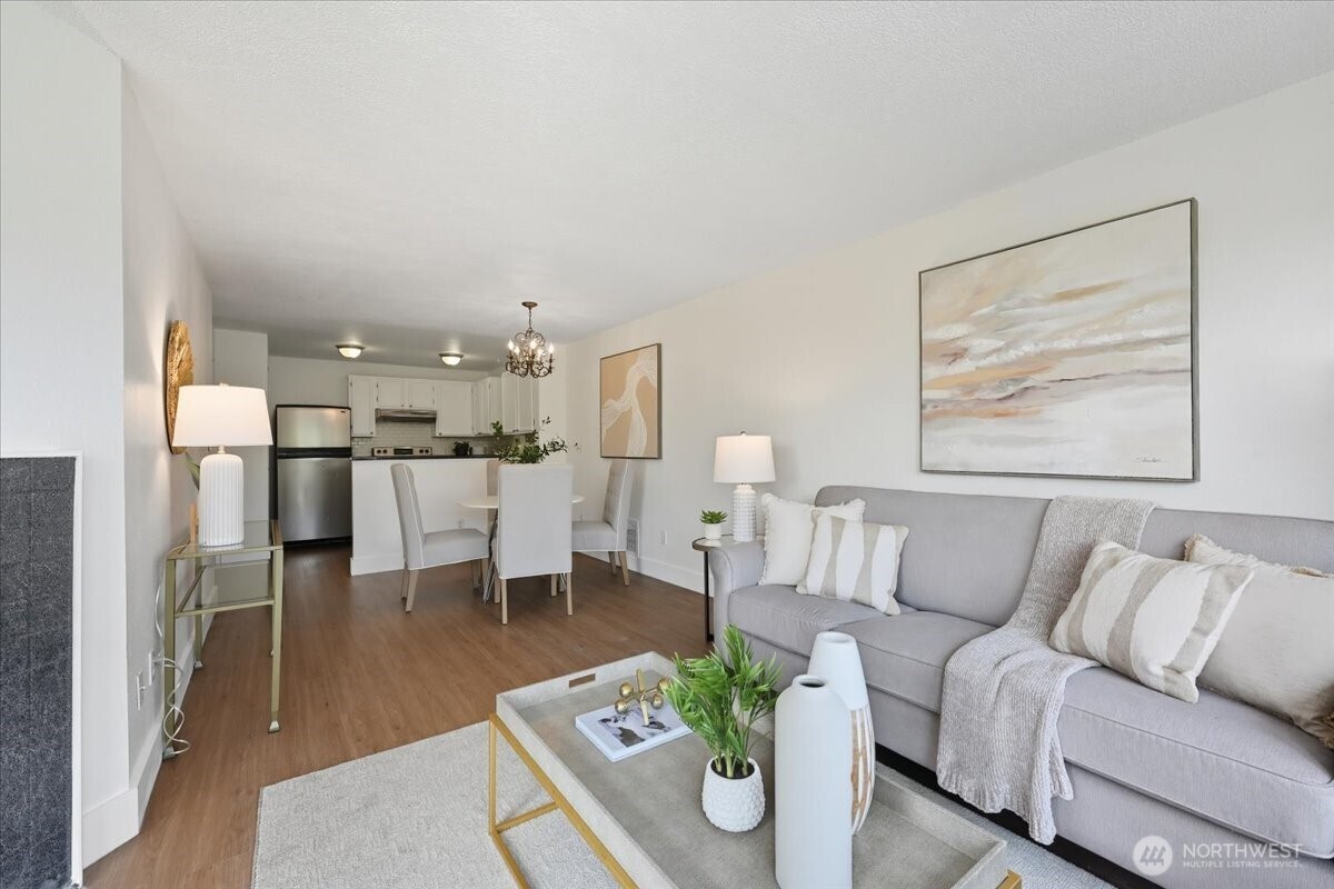 24736 45th Place S Unit: 5-D2