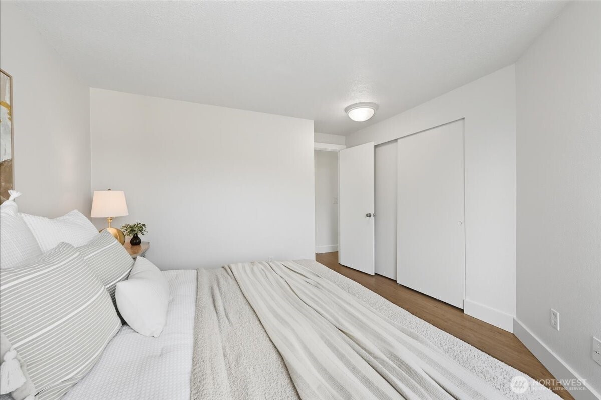 24736 45th Place S Unit: 5-D2