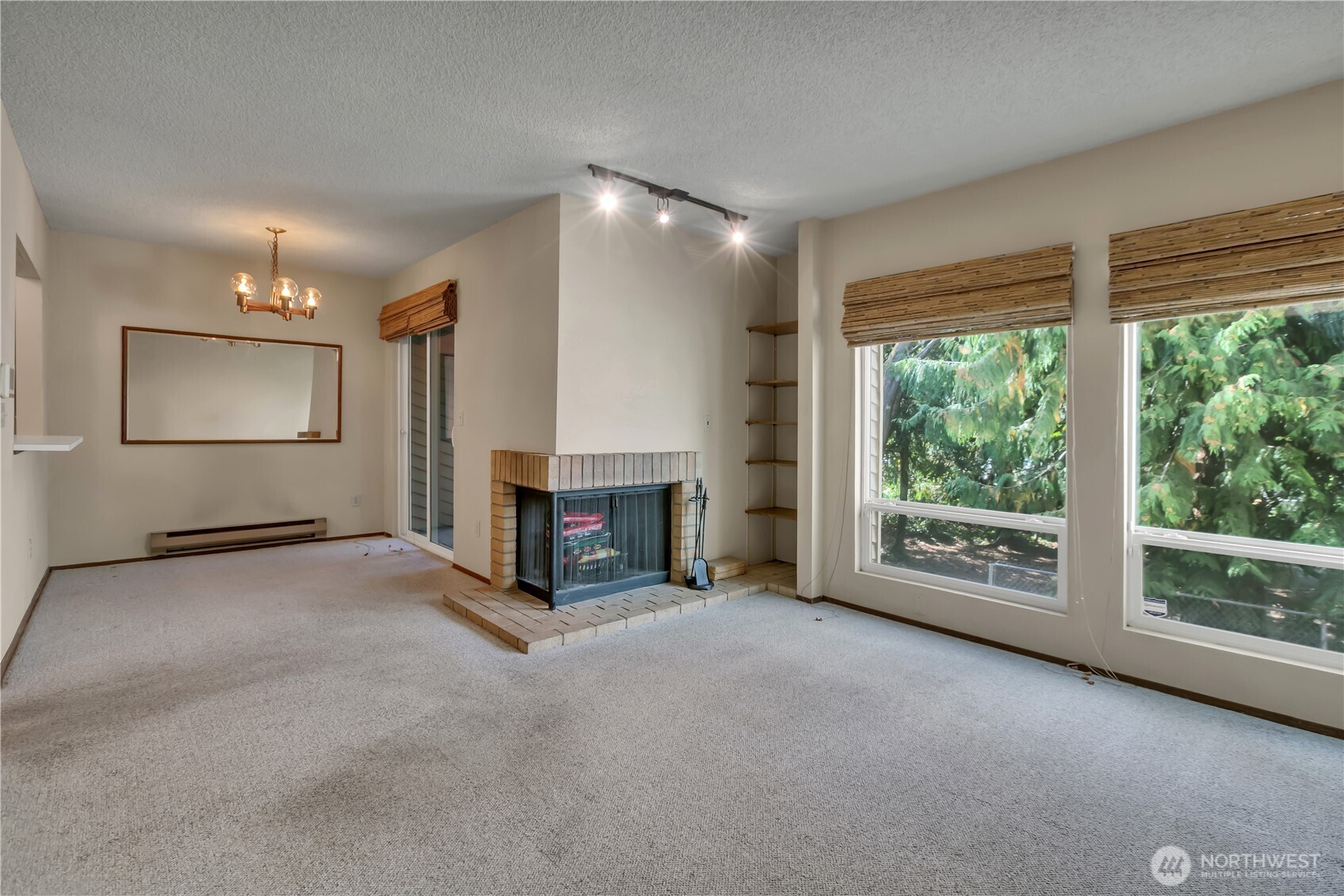 15711 4th Avenue S Unit: 22