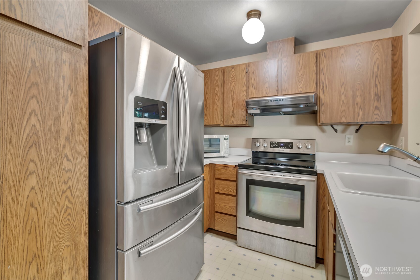 15711 4th Avenue S Unit: 22