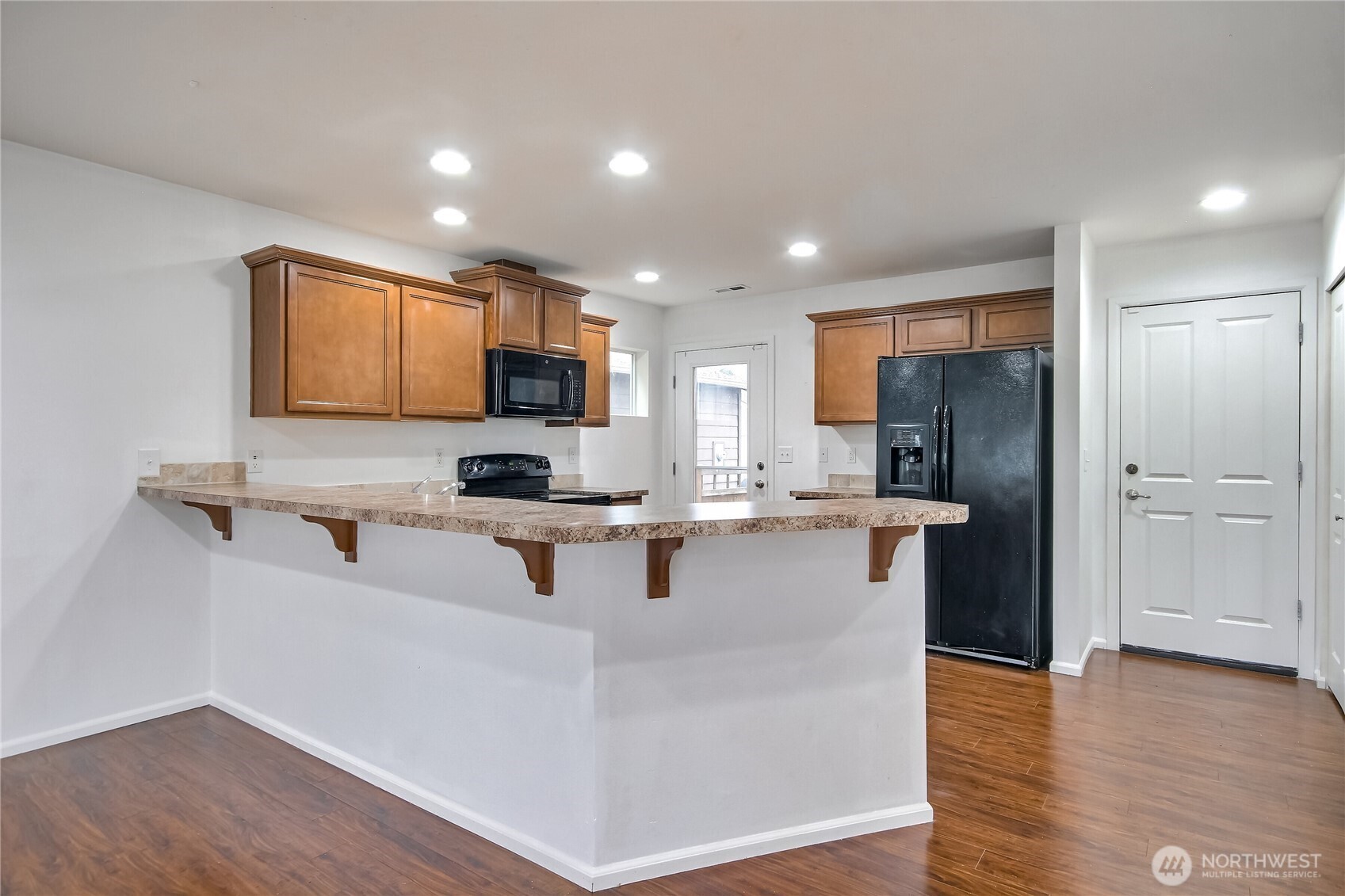 1746 180th Court E