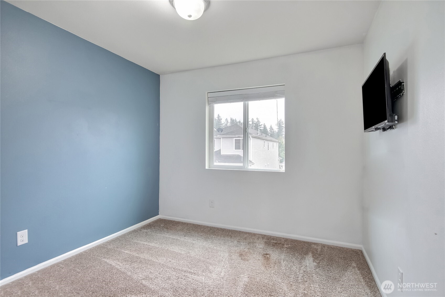 1746 180th Court E