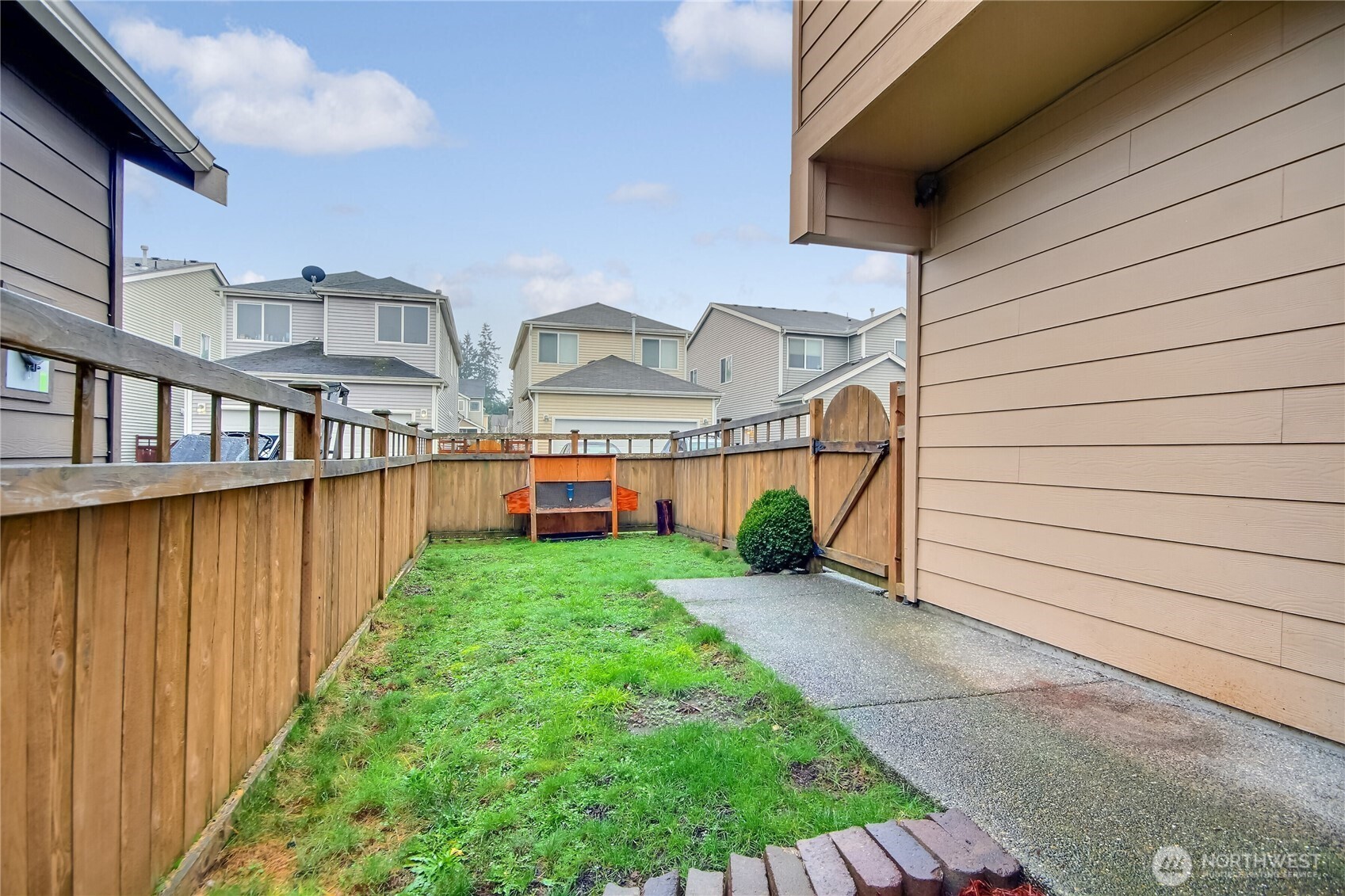 1746 180th Court E