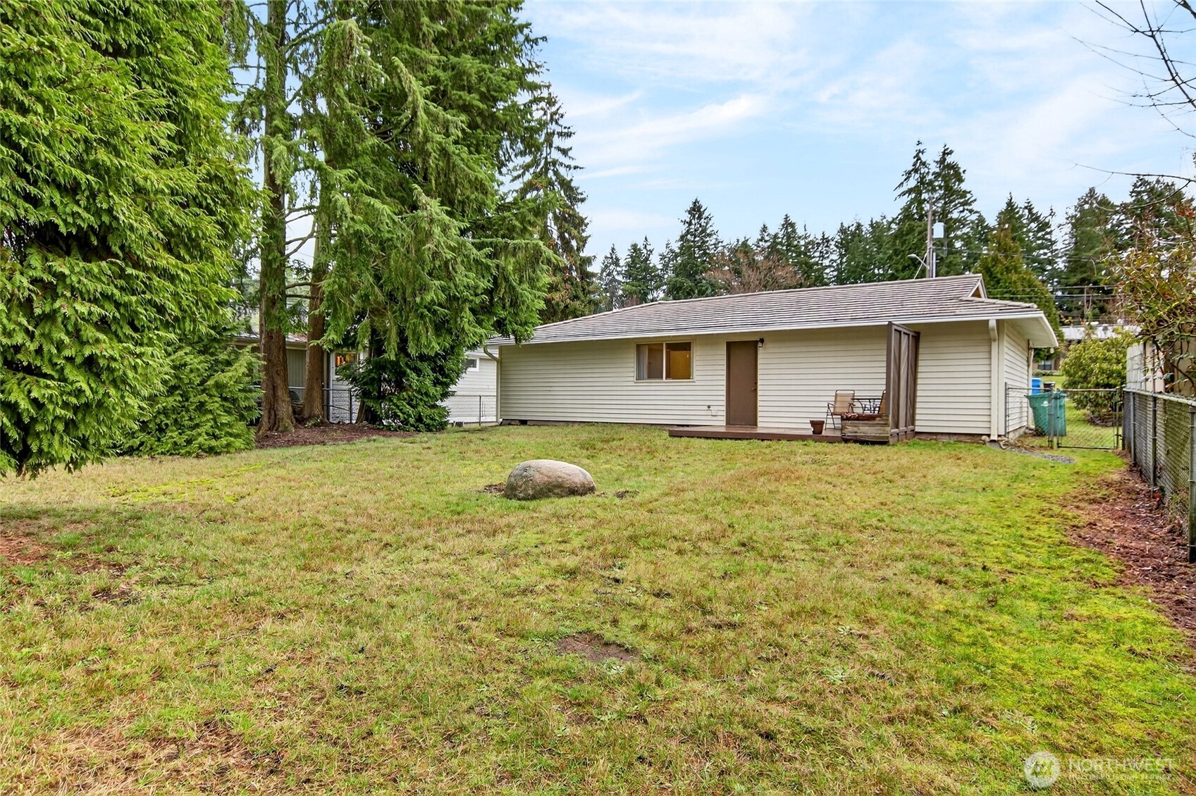 15575 14th Avenue NE
