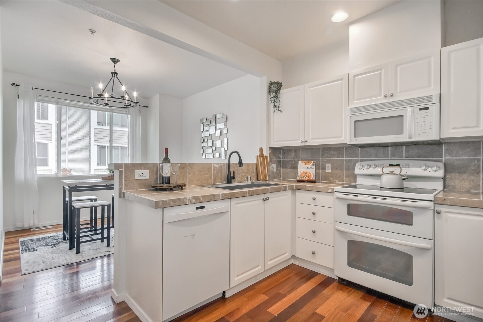 16232 118th Lane NE Unit: 1-4