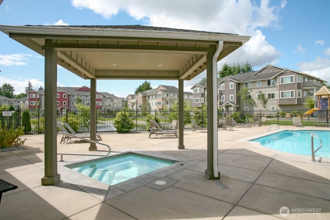 13503 97th Avenue E Unit: 201