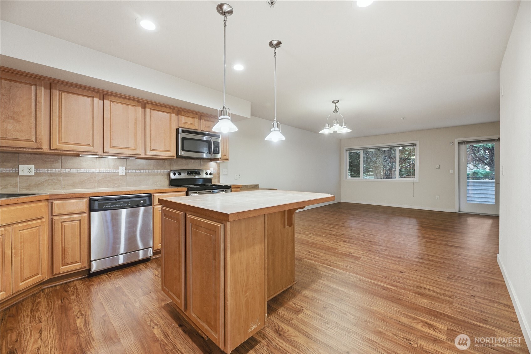 13503 97th Avenue E Unit: 201