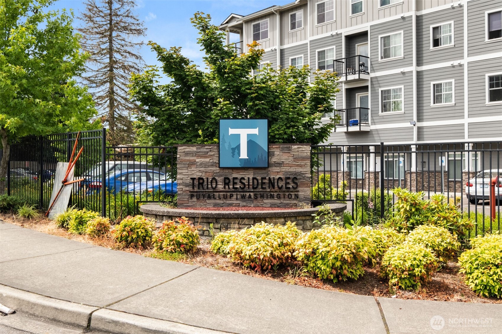 13503 97th Avenue E Unit: 201