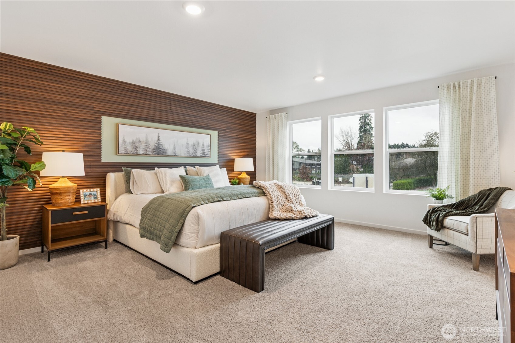 563 Hann Street Unit: 9