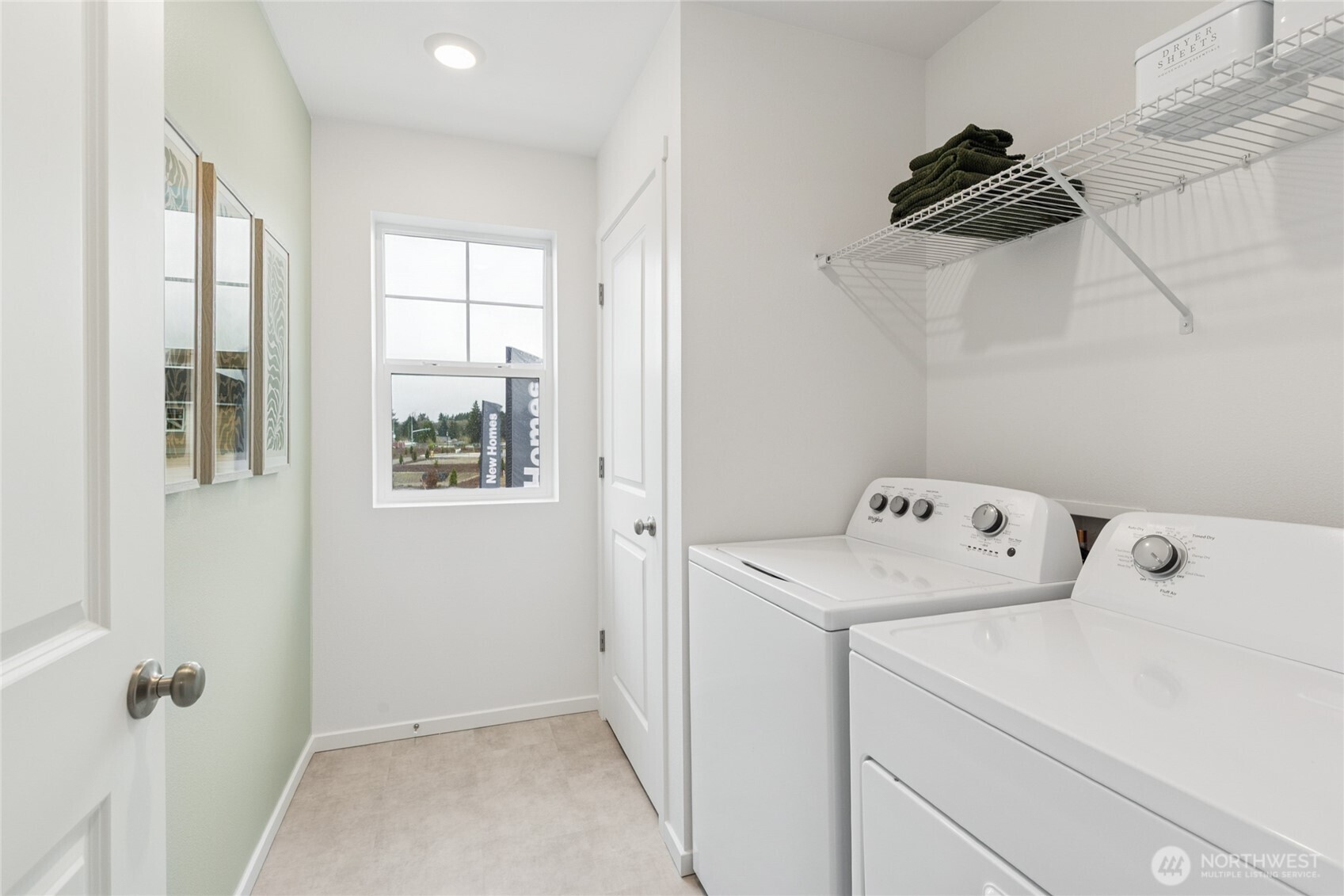 563 Hann Street Unit: 9