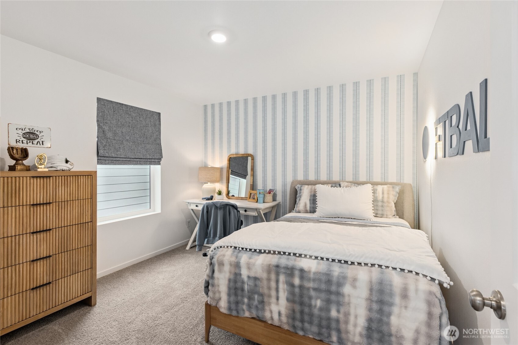 563 Hann Street Unit: 9
