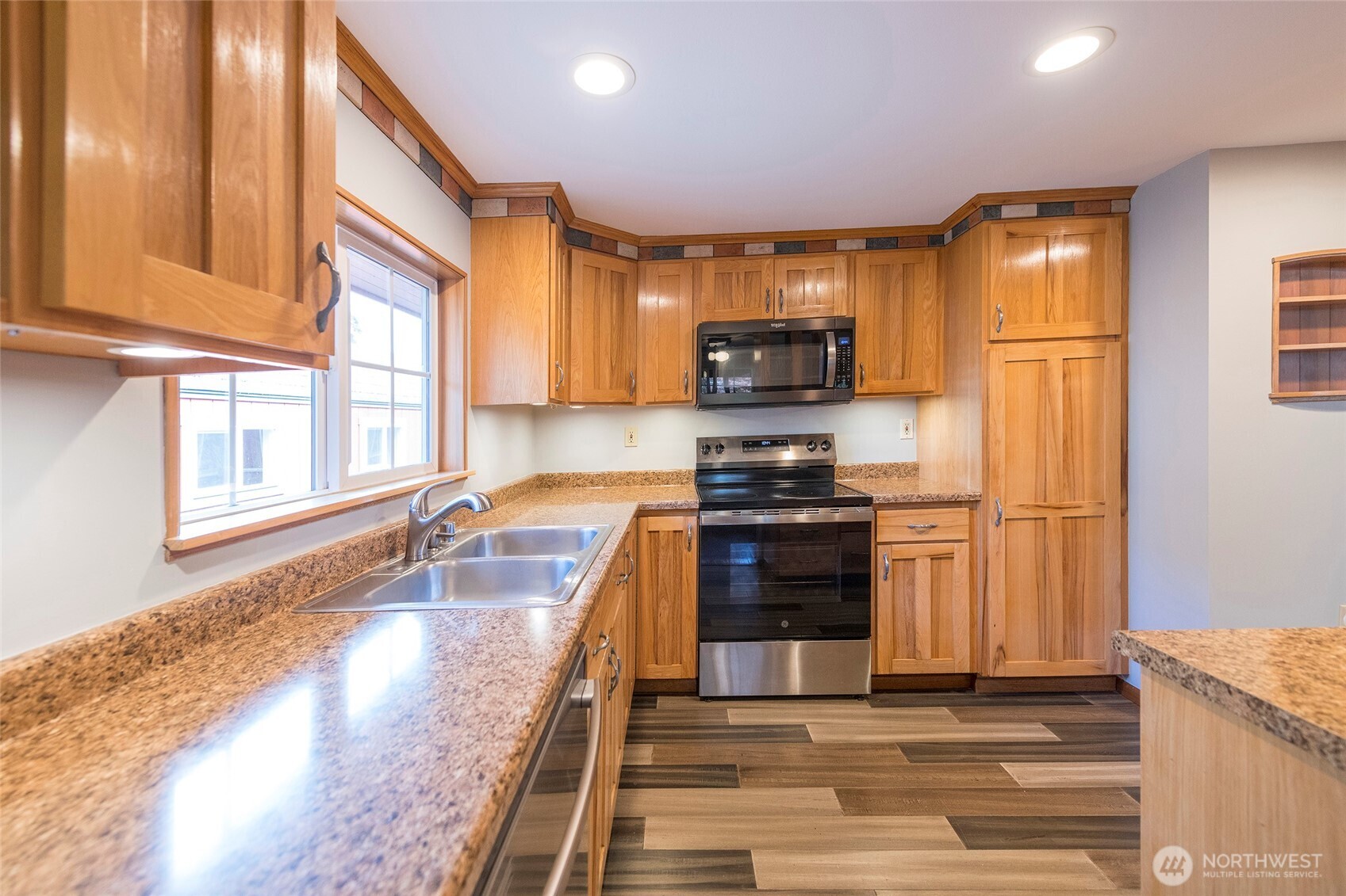 3728 S 175th Street
