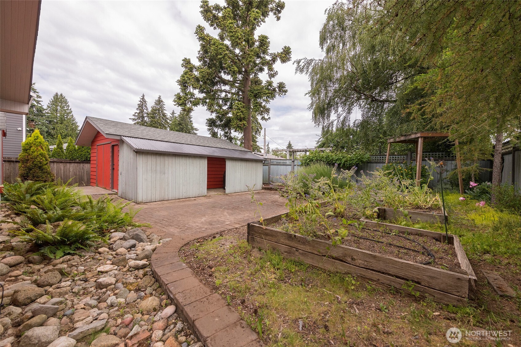3728 S 175th Street