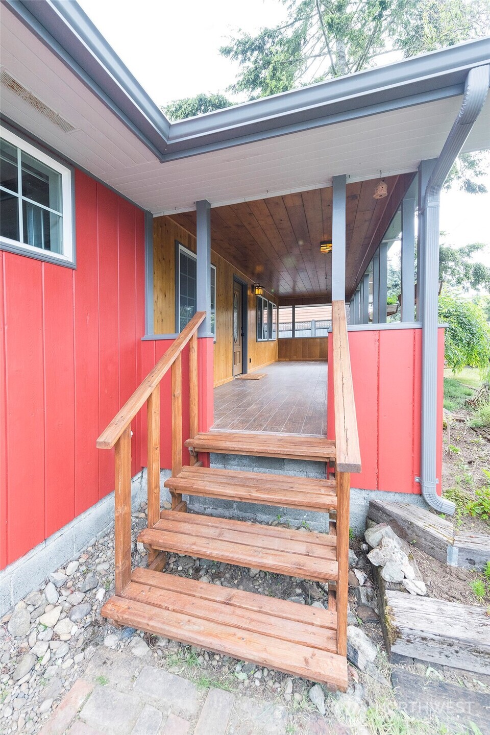 3728 S 175th Street