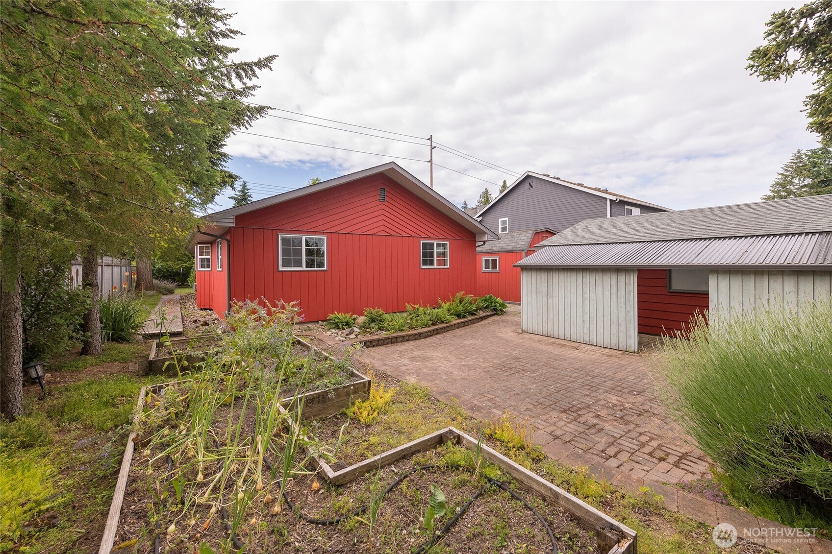 3728 S 175th Street