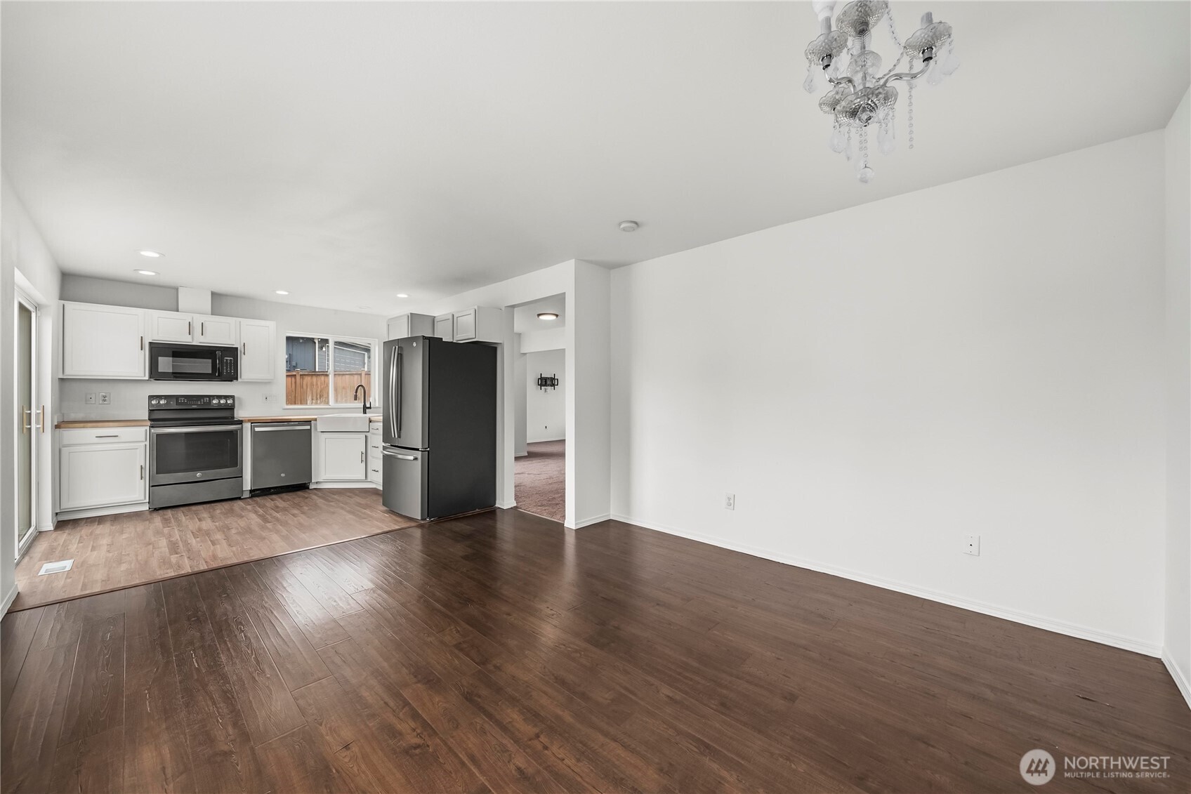 1417 196th Street Ct E