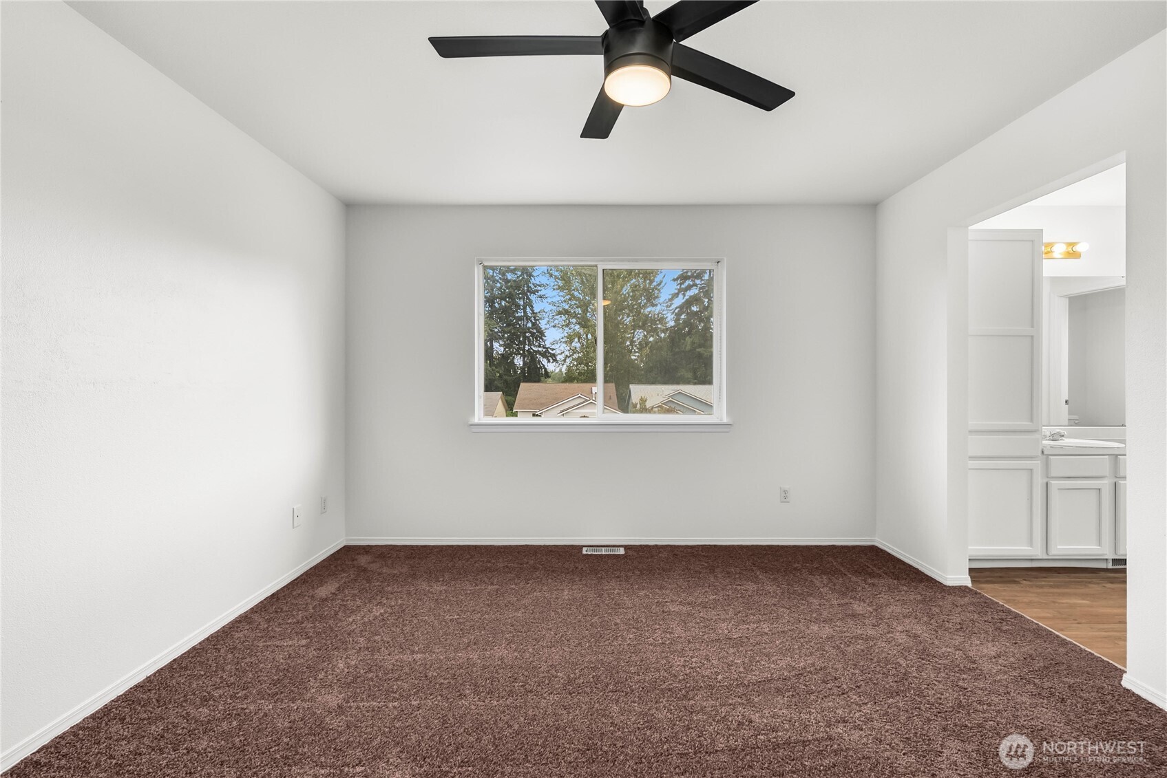 1417 196th Street Ct E