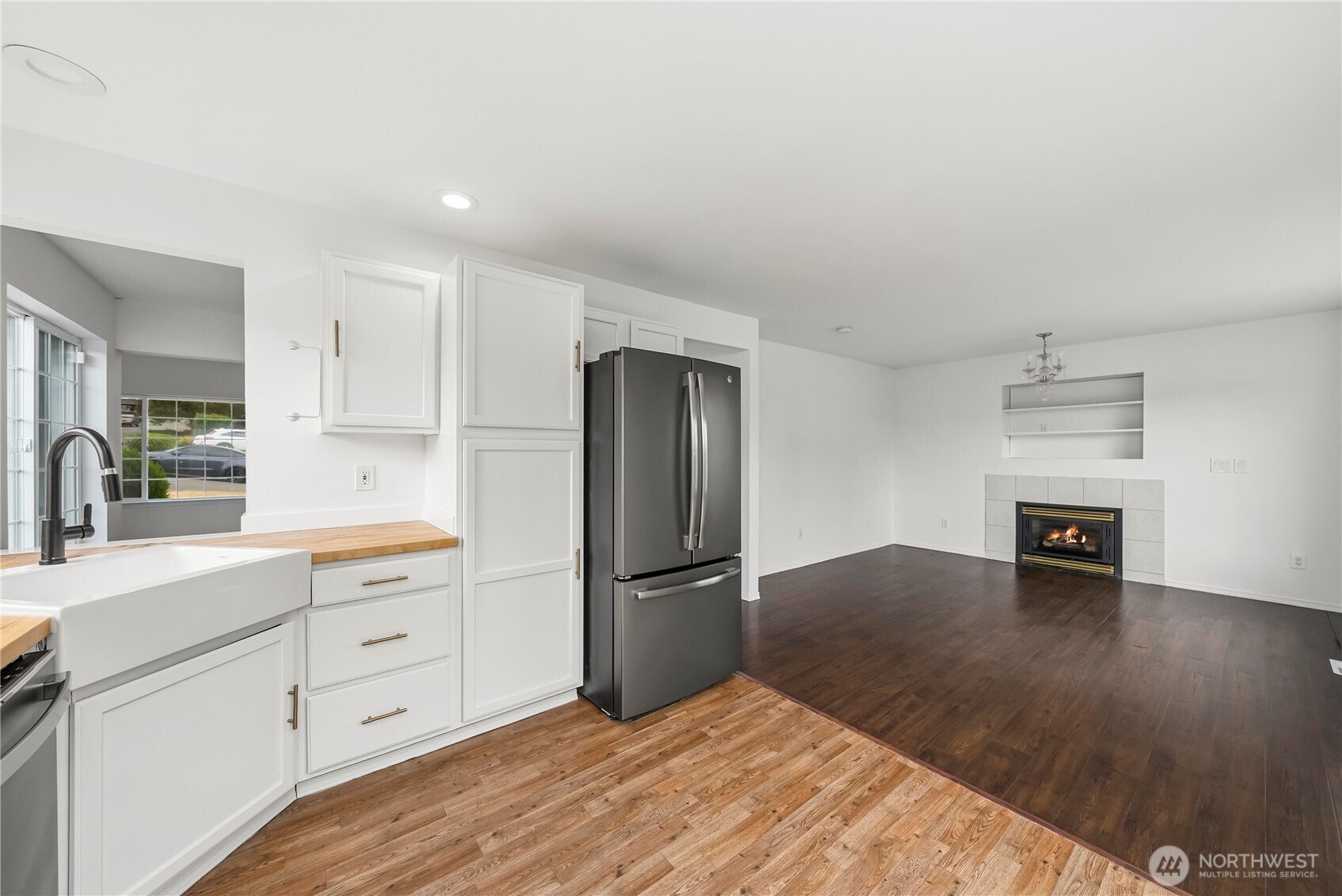 1417 196th Street Ct E