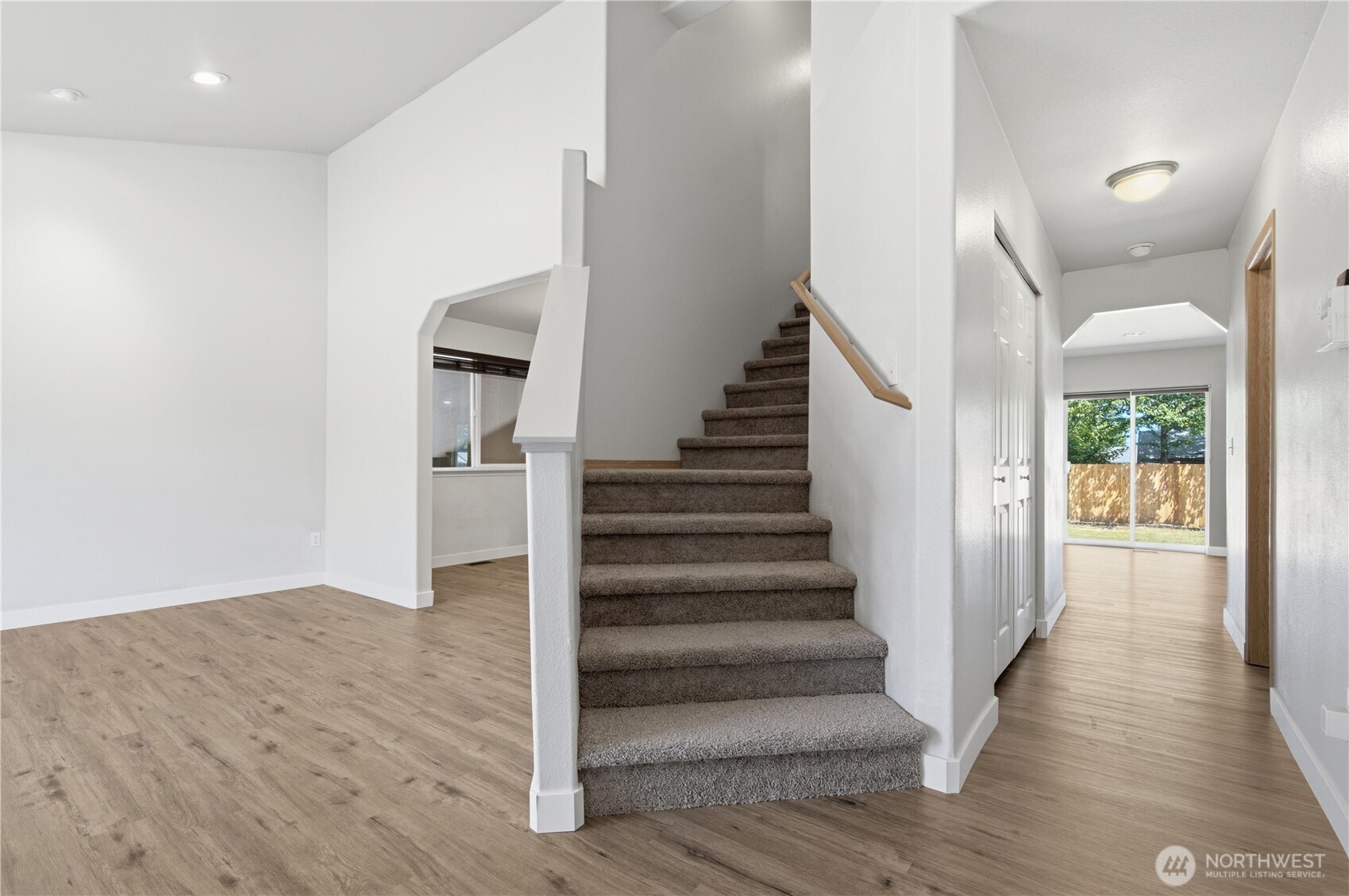 149 177th Street E