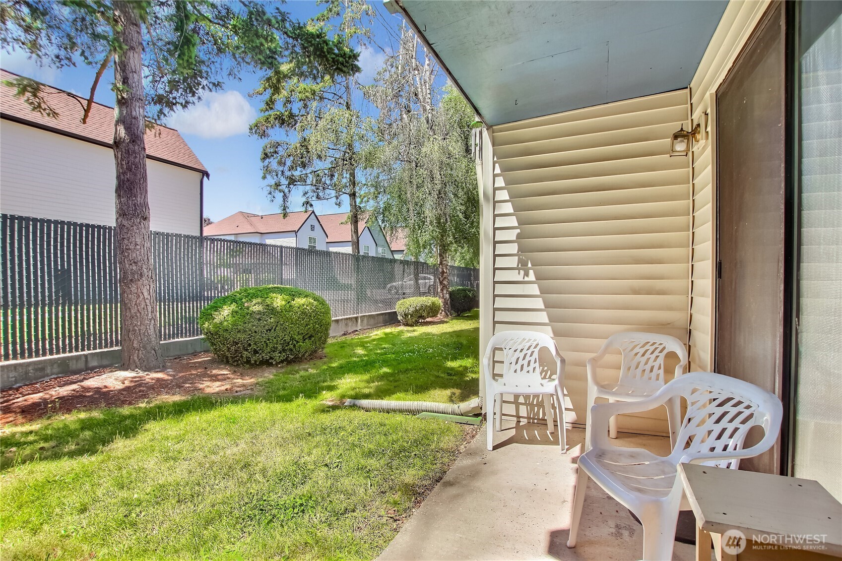 1313 W James Street Unit: 2