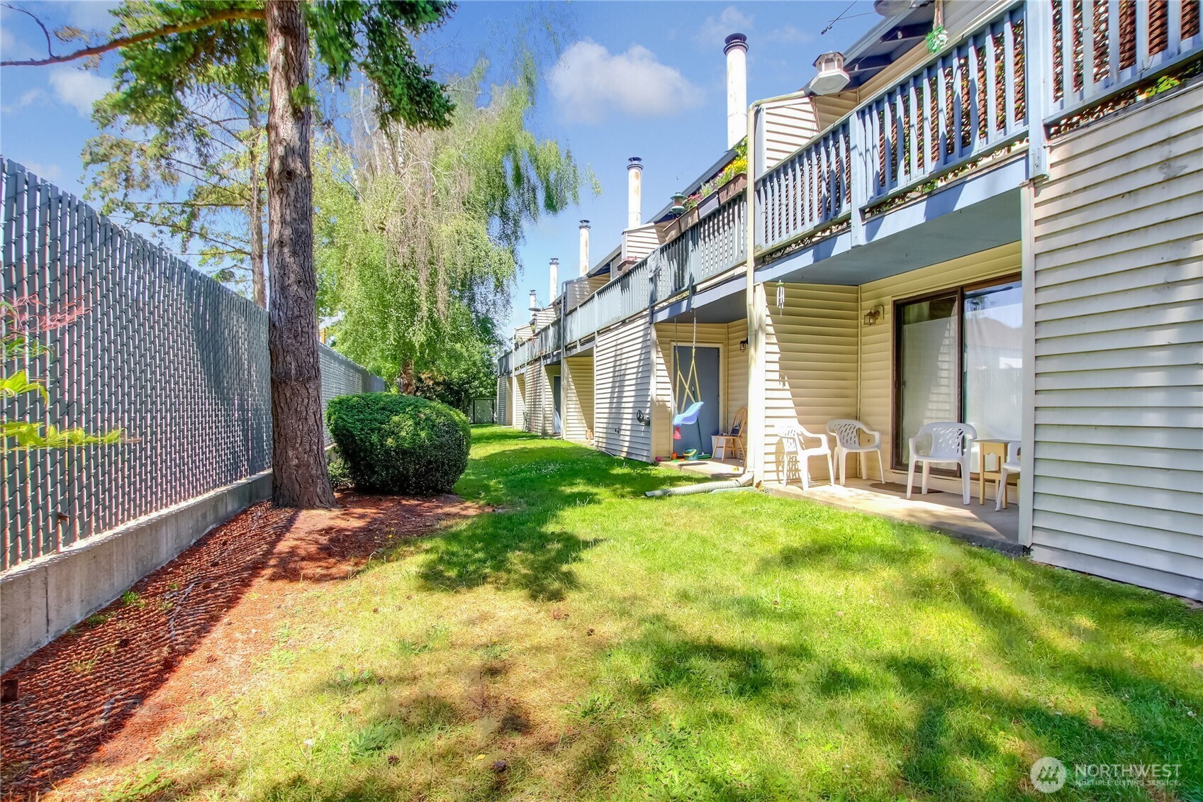 1313 W James Street Unit: 2