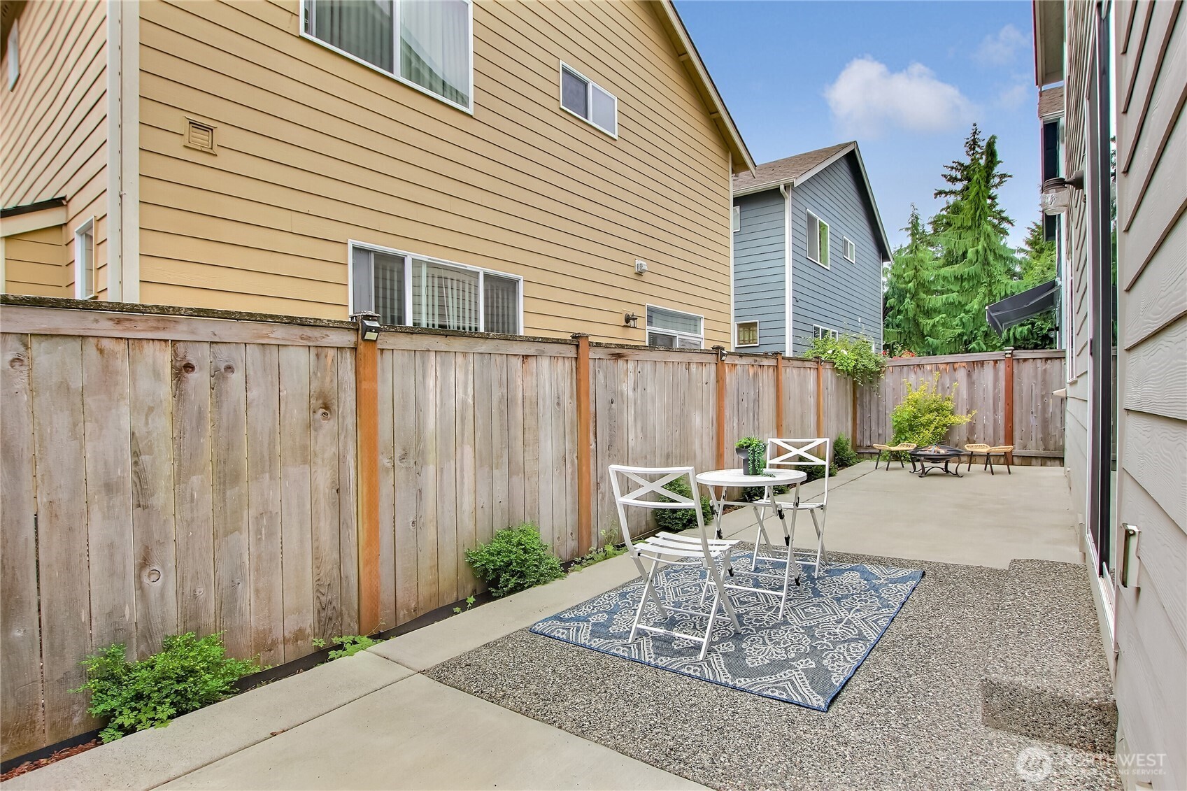 20912 2nd Avenue W