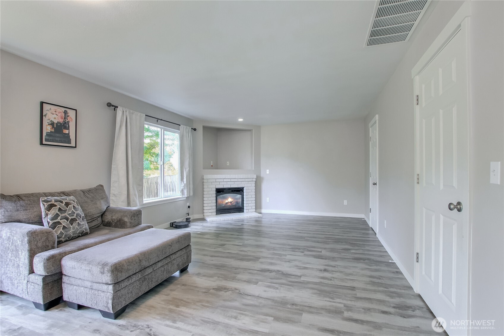 8824 161st Street Ct E