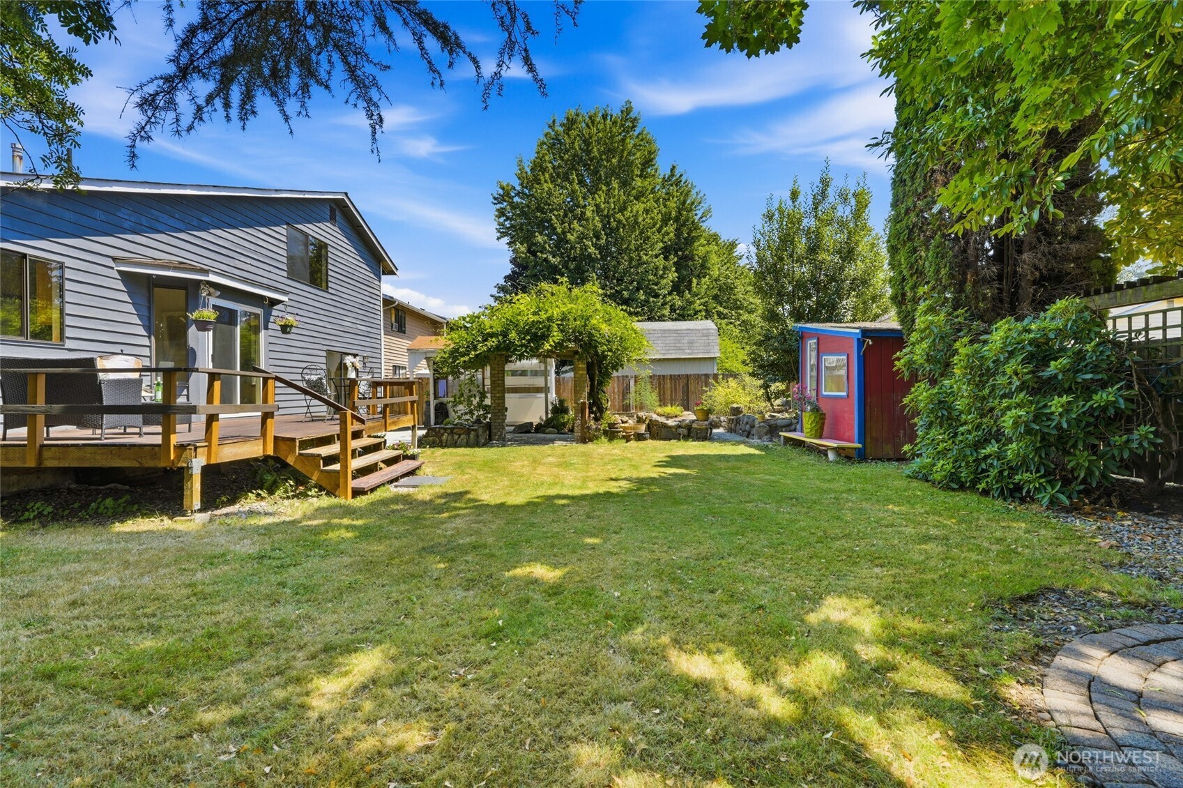 300 Butte Place
